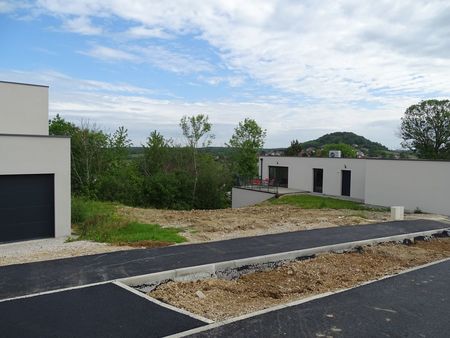 terrain de 391m² - libre constructeur - pouille les vignes