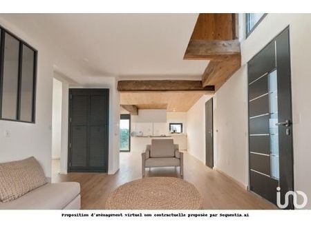 loft/atelier/surface 6 pièces 161 m²