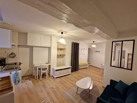 meuble - appartement de 2 pièces de 30 m2 quartier des martraits à mantes-la-jolie