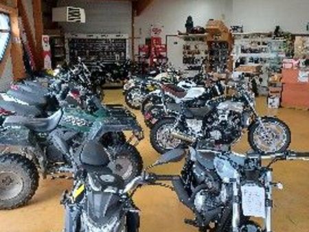 commerce vente motos quads