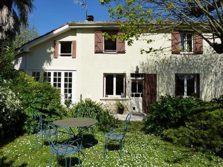 à vendre  trie-sur-baïse (hautes pyrénées): charmante maison avec jardin privé très...