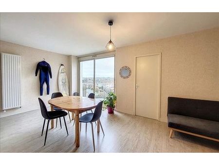 vente appartement 2 pièces 52 m² la roche-sur-yon (85000)