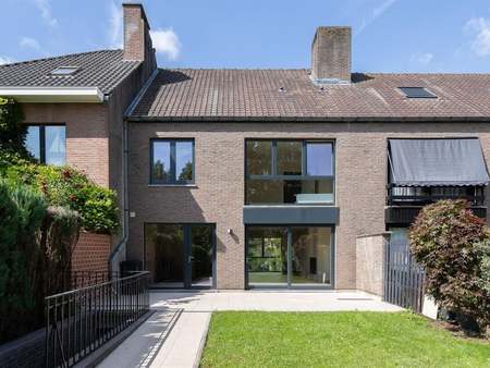 maison à louer à wezembeek-oppem € 2.500 (kolsk) - new immo service | zimmo