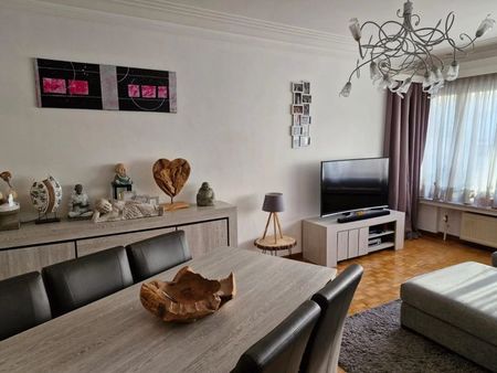 ixelles/ulb-bel appartement 3 chambres/terrasse/cavel