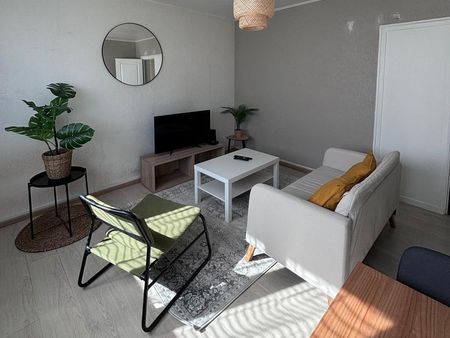 appartement t4 avec 3 chambres meublé