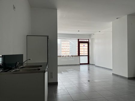 location appartement 2 pièces 56 m²