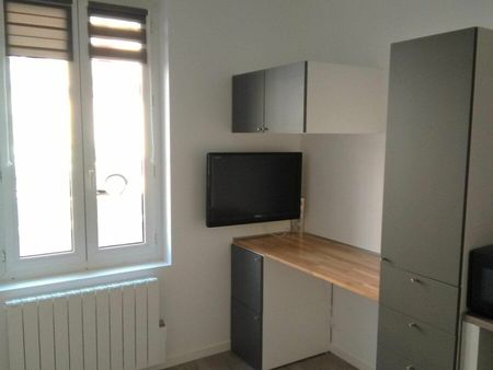 location appartement  17.14 m² t-1 à le havre  305 €