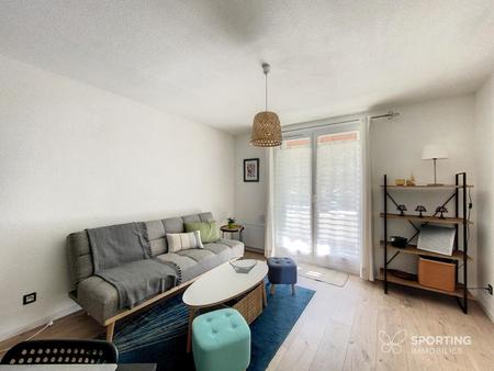 appartement t2 meublé de 35 m² avec balcon et piscine