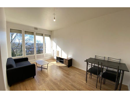 location appartement 1 pièce 29 m² évreux (27000)