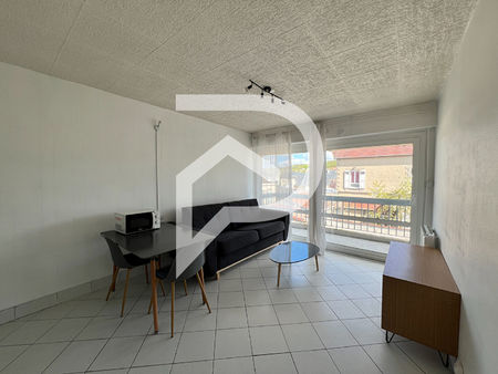 appartement studio meublé gravigny 1 pièce(s) 22.93 m2