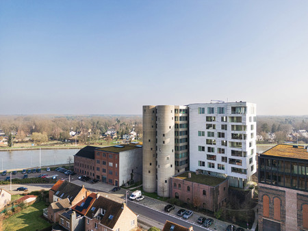 appartement te koop in wijnegem met 2 slaapkamers