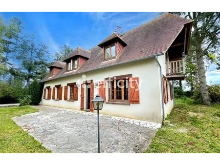 vente maison 8 pièces 200 m²