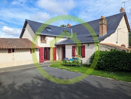 vente maison à saint-julien-des-landes (85150) : à vendre / 217m² saint-julien-des-landes