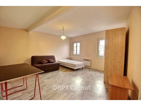 location appartement  m² t-1 à castres  318 €