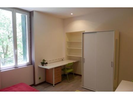 location appartement 1 pièce 21 m² nîmes (30900)