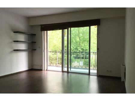 location appartement 2 pièces 47 m² bordeaux (33000)