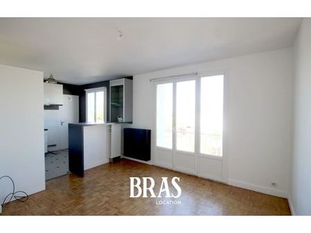 location appartement 3 pièces 58 m² nantes (44300)