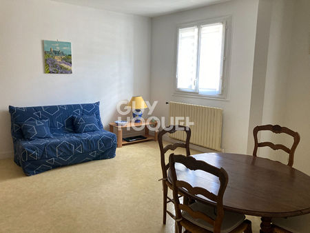 location d'un appartement f1 (29 m²) à châteaudun