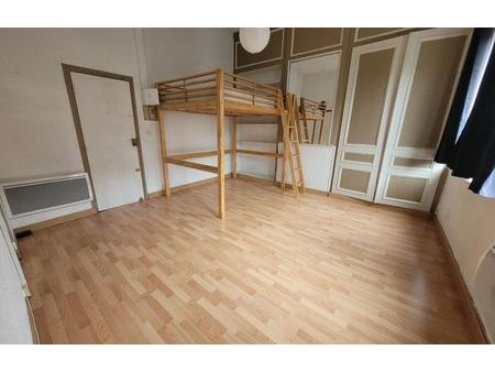 location appartement 1 pièce 25 m² lille (59000)