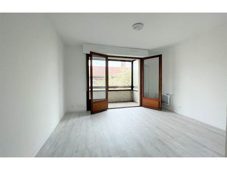 location appartement 1 pièce 22 m² montauban (82000)