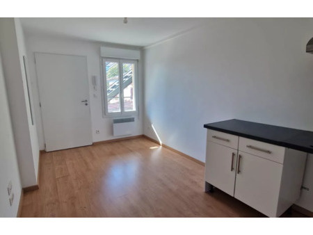 location appartement 2 pièces 27 m² toulouse (31500)
