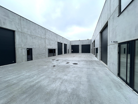 opslagruimte / magazijnruimte van 232 m²