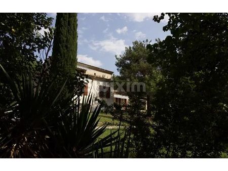 vente maison 9 pièces 262 m² aix-en-provence (13090)