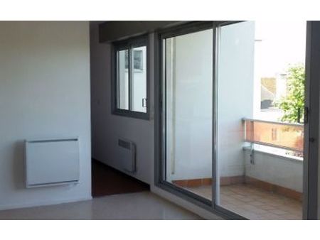 location appartement  m² t-1 à romorantin-lanthenay  370 €