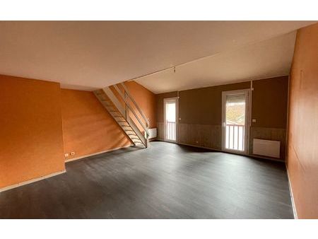 location appartement  m² t-3 à pomarez  580 €