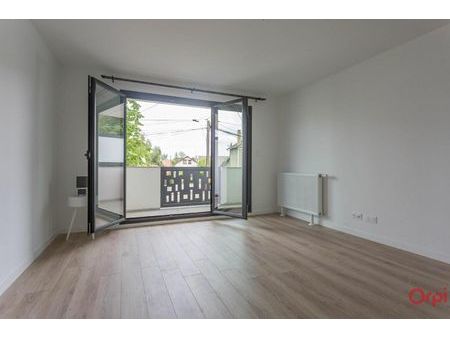 location appartement  30.05 m² t-1 à sainte-geneviève-des-bois  640 €