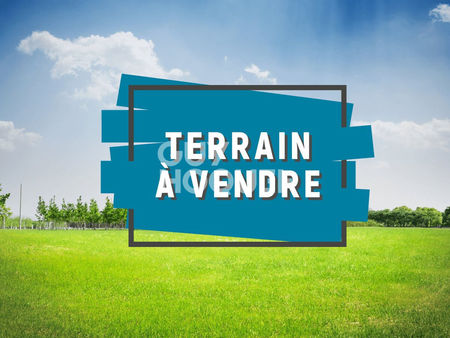 terrain de 800 m2 proche gare