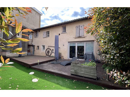 vente appartement 6 pièces 172 m² villefranche-sur-saône (69400)