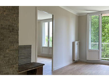 location appartement 3 pièces 53 m² décines-charpieu (69150)