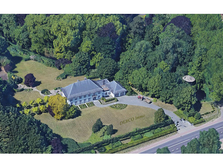 luxe villa op prachtig terrein van 1 40 hectare