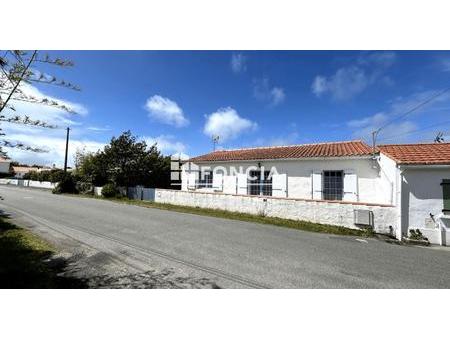 vente maison à noirmoutier-en-l'île (85330) : à vendre / 66m² noirmoutier-en-l'île