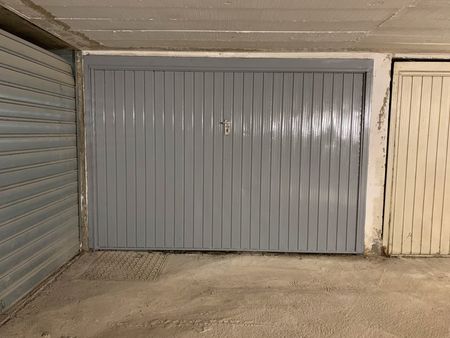 garage fermé ajaccio à vendre