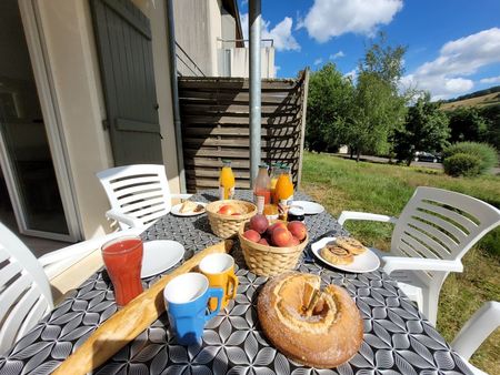 location charmant gîte saint-géniez d'olt