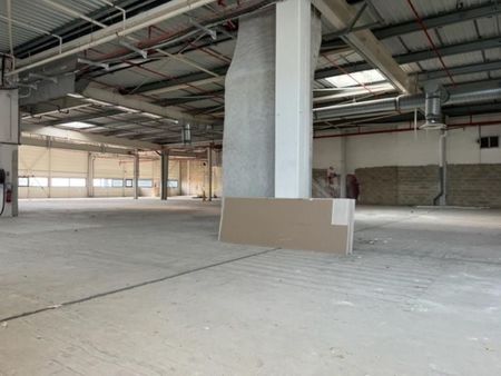 local commercial 500 m²