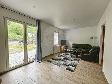 immeuble 5 pièces 93 m²