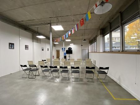 bureau 250 m²