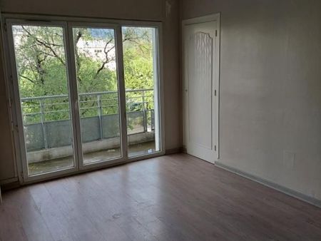 appartement 4 pièces 69 m²