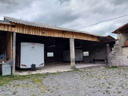 hangar/entrepôt à louer