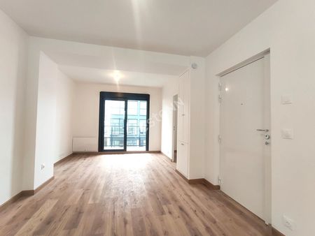 local 50 m² montreuil