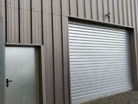hangar box garage