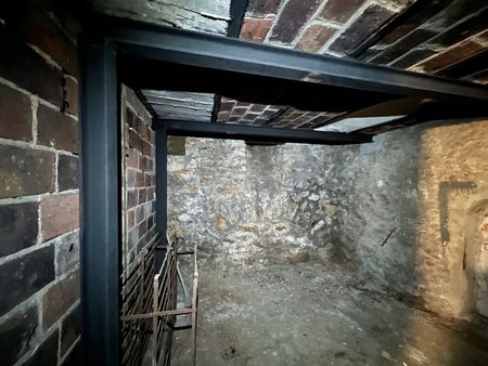 cave sans humidité en accès libre - 13m² - rue taine paris 12e