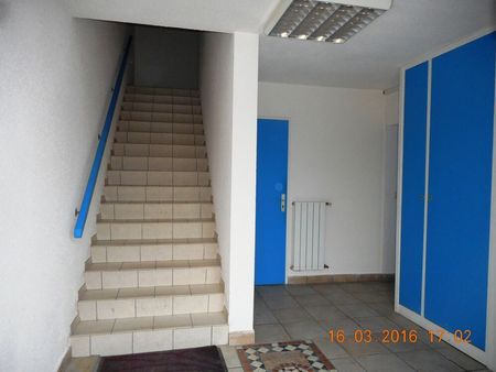 local commercial 121 m²