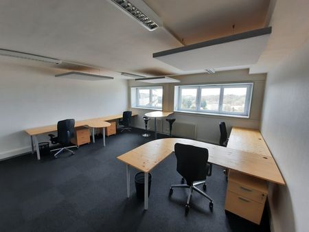 bureaux 56 m²