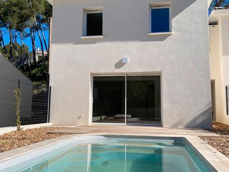 rare villa t4 neuve avec piscine