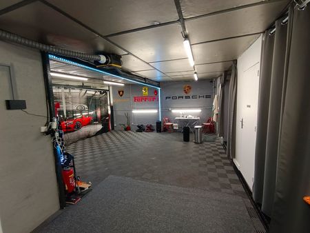 garage 1200 loyer