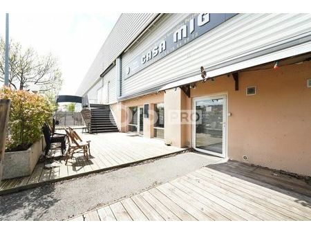 local commercial 175 m²